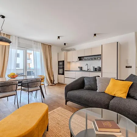 2-bedroom Marko With Sea View And 2 Free Parkings * Zadar