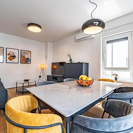 Apartament 2-bedroom Marko With Sea View And 2 Free Parkings *